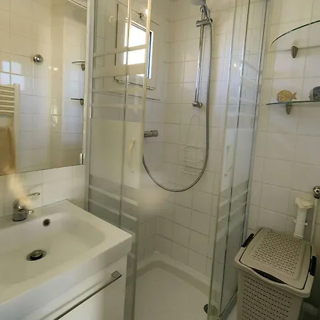 Renove 4 Pers. Avec Piscine, Parking Prive, Proche Et Village Naturiste - Fr-1-607-193 Apartment